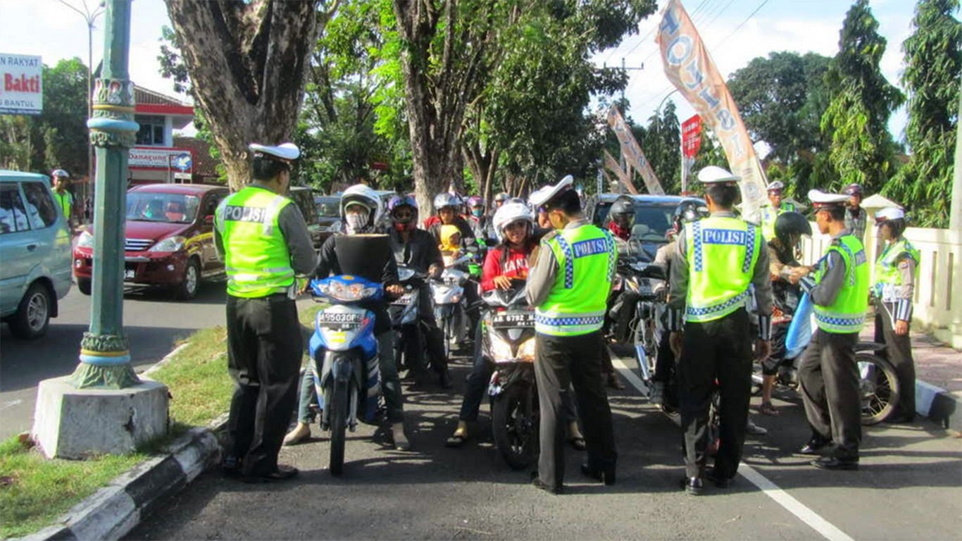 pengertian perilaku menyimpang dan contohnya pengertian perilaku menyimpang dan contohnya