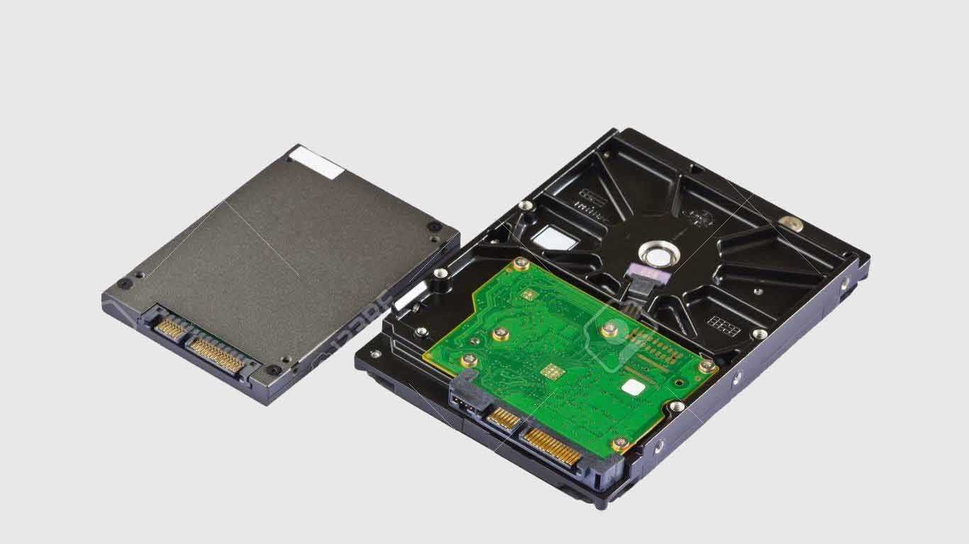 Solid State Drive atau Solid State Disk (SSD) Solid State Drive atau Solid State Disk (SSD)