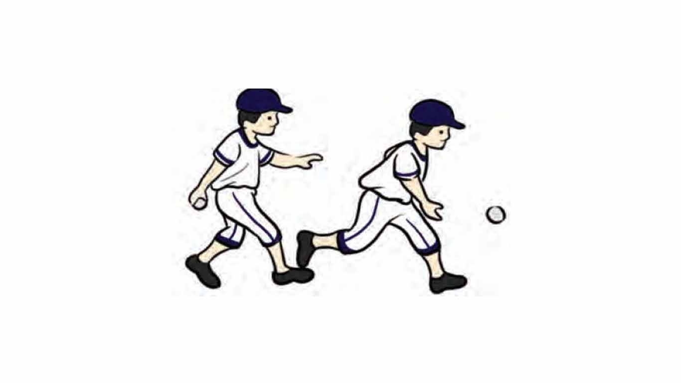 Melempar bola dengan ayunan ke bawah Melempar bola dengan ayunan ke bawah