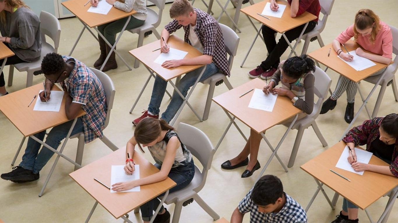 contoh teks persuasif pendidikan contoh teks persuasif pendidikan